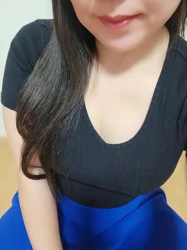 三浦 あいさんのプロフィール｜蒲田メンズエステ  30代40代人妻・熟女専門店｜Sumire Spa（スミレスパ）