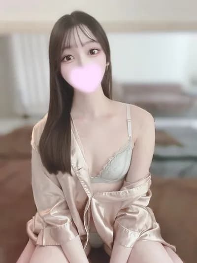 なぎ のプロフィール | Syalulu シャルル