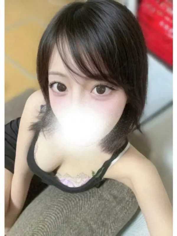 ゆりなさんのプロフィール｜迷わず行けよ行けばわかるさ｜道のエステ