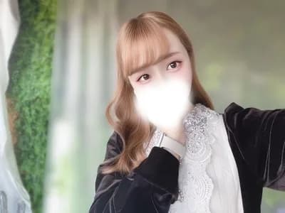 えみり のプロフィール | Syalulu シャルル