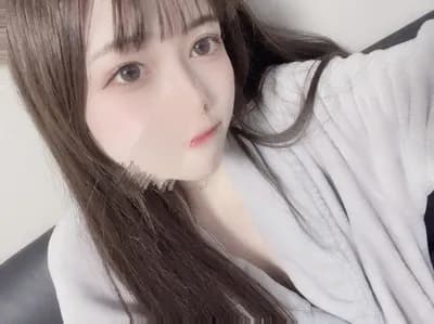 すず のプロフィール | Syalulu シャルル