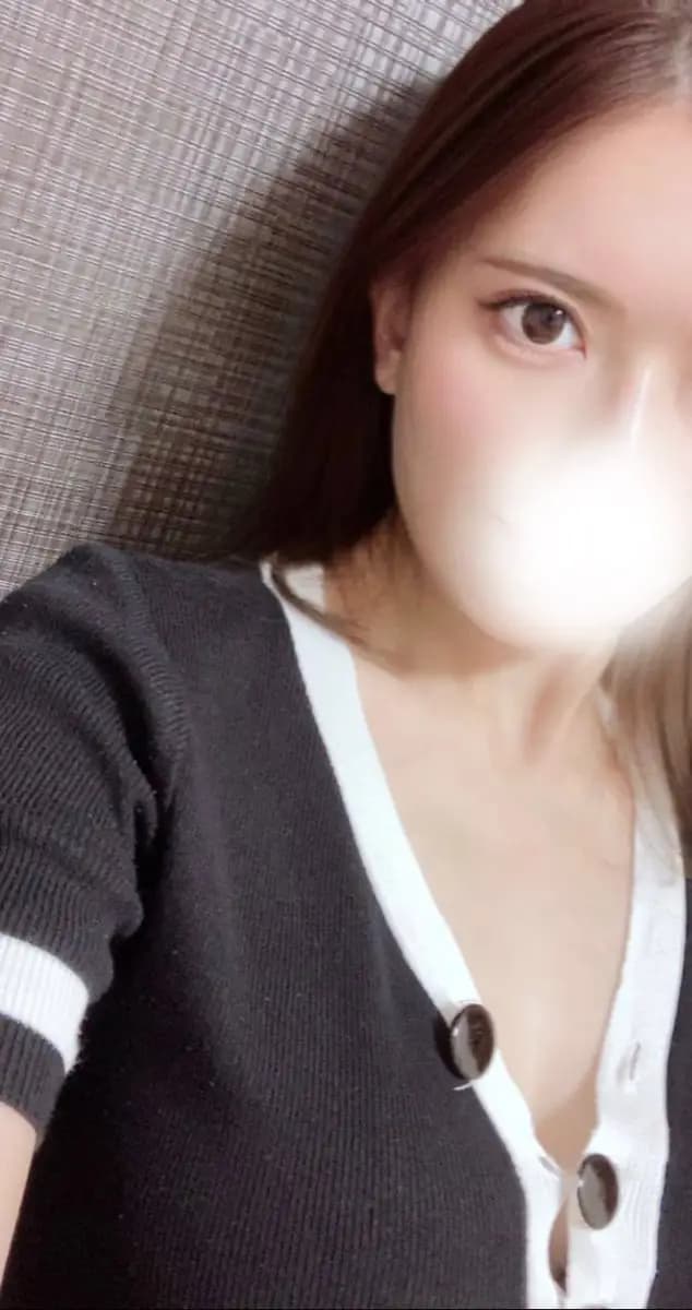 蛯原あん プロフィール|下北沢・笹塚 メンズエステ 『椿-oil-』