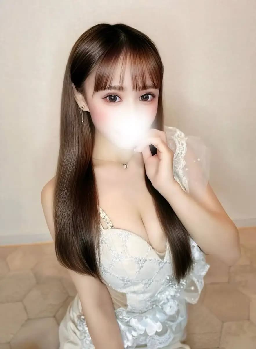 清水ふうか プロフィール｜下北沢・笹塚 メンズエステ 『椿－oil－』
