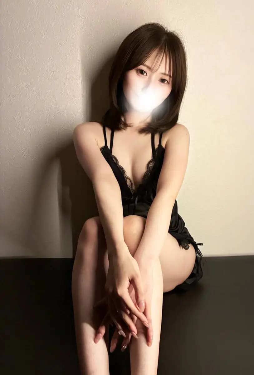 戸田あやの プロフィール|下北沢・笹塚 メンズエステ 『椿-oil-』