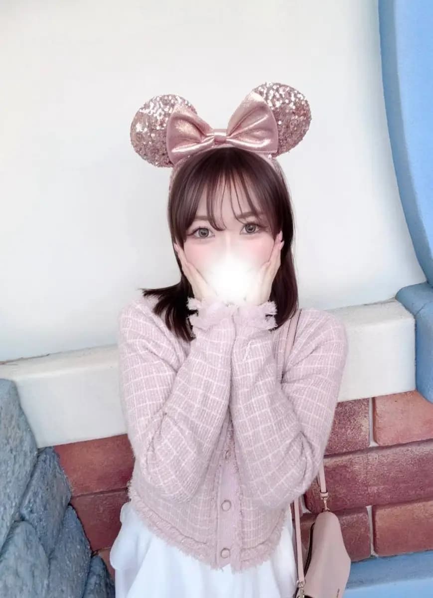 三宅ねね プロフィール|下北沢・笹塚 メンズエステ 『椿-oil-』