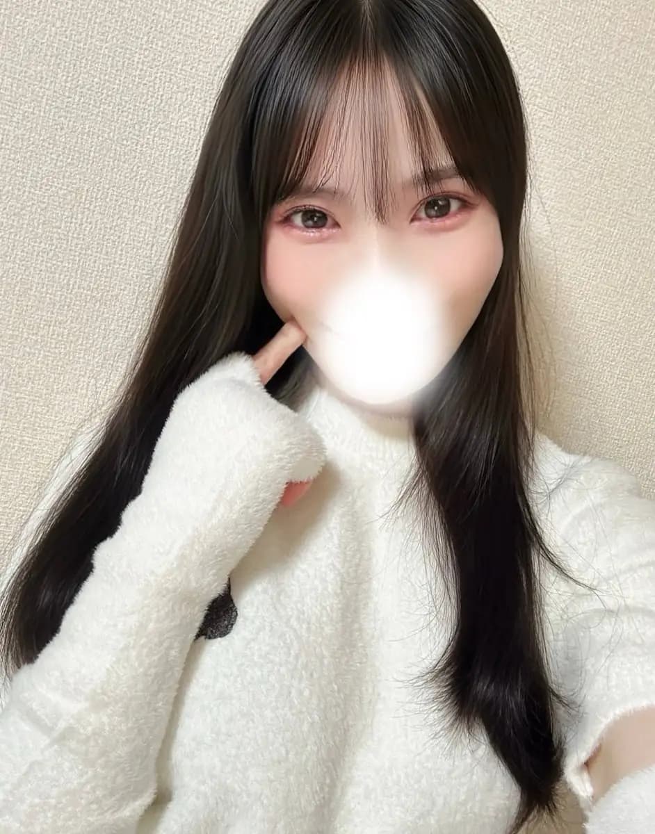 黒木りん プロフィール｜下北沢・笹塚 メンズエステ 『椿－oil－』