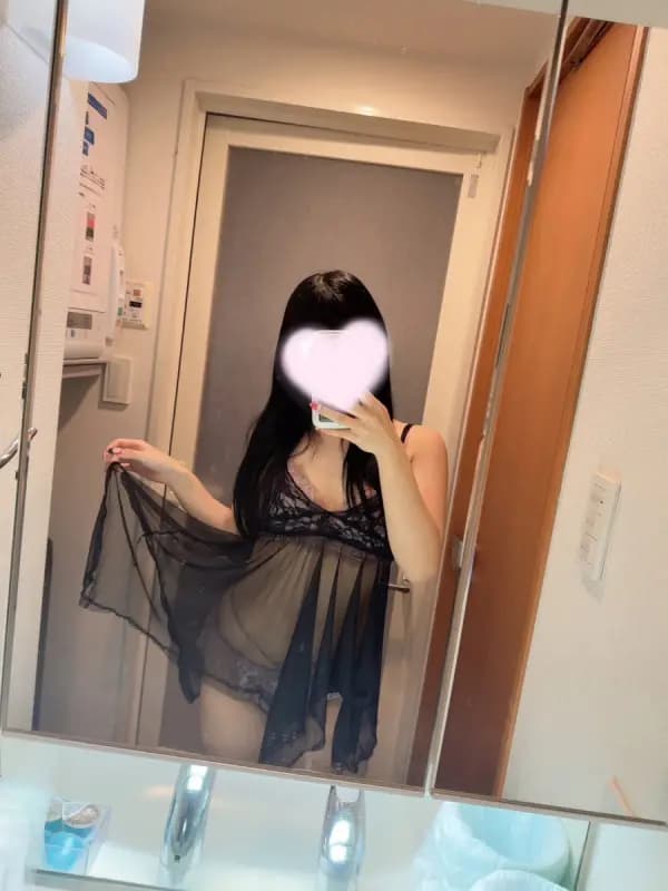 小山くるみさんのプロフィール｜巣鴨・大塚で大人気のメンズエステ｜UNICON