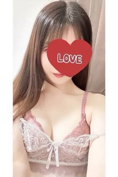 深沢えま プロフィール｜下北沢・笹塚 メンズエステ 『椿－oil－』