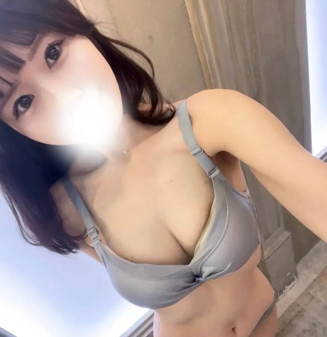 目黒にな プロフィール｜下北沢・笹塚 メンズエステ 『椿－oil－』