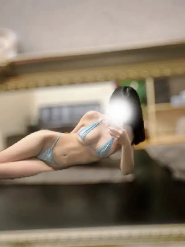 成宮みみさんのプロフィール｜巣鴨・大塚で大人気のメンズエステ｜UNICON