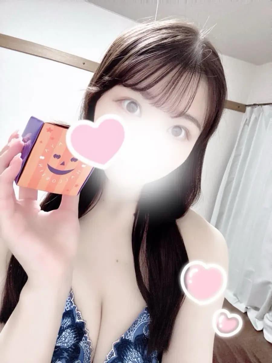 ゆい プロフィール|町田メンズエステ 余白-yohaku-