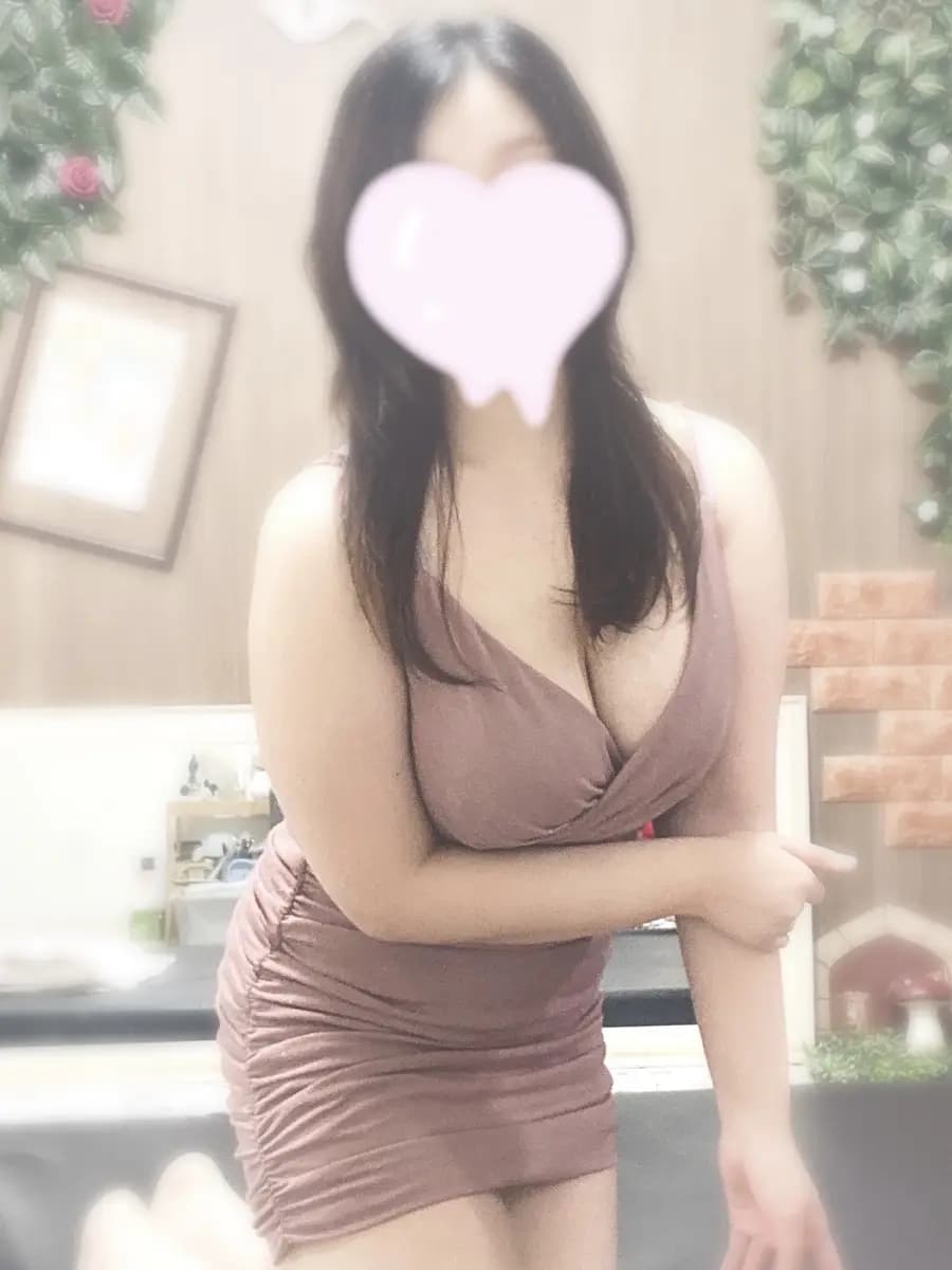 みお プロフィール｜町田メンズエステ 余白-yohaku-
