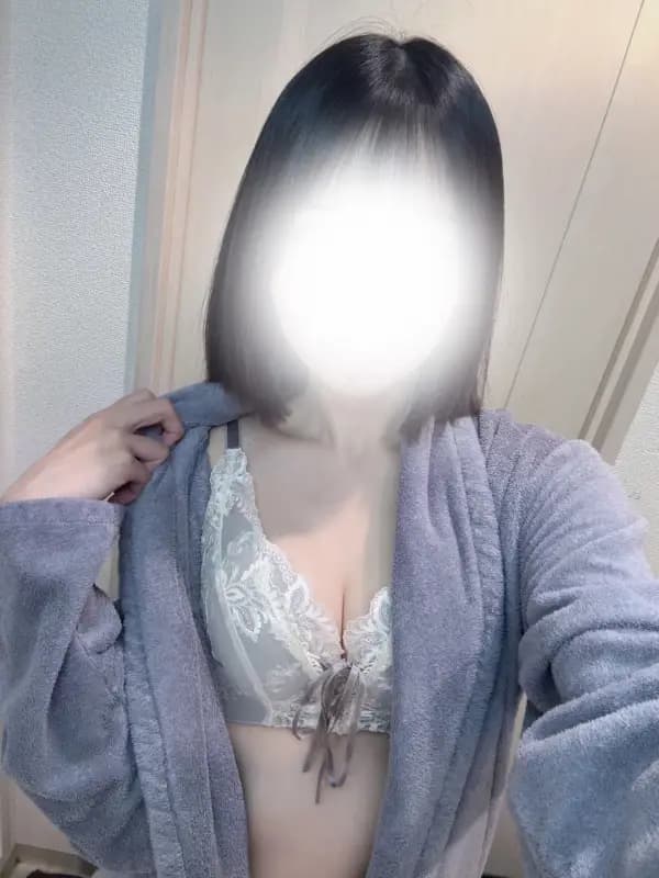 ゆりあさんのプロフィール｜静岡メンズエステ｜ウォーターメロン
