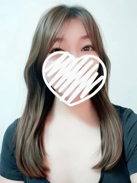 白川遥香さんのプロフィール｜恵比寿・ﾘﾗｸｾﾞｰｼｮﾝｻﾛﾝ｜aroma vicca