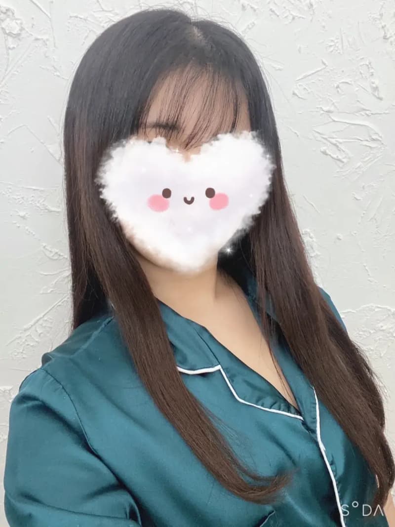 みな