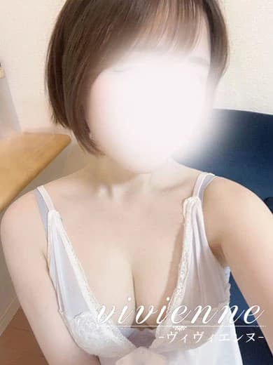 紗那(さな)プロフィール|福岡 博多 メンズエステ『vivienne -ヴィヴィエンヌ-』