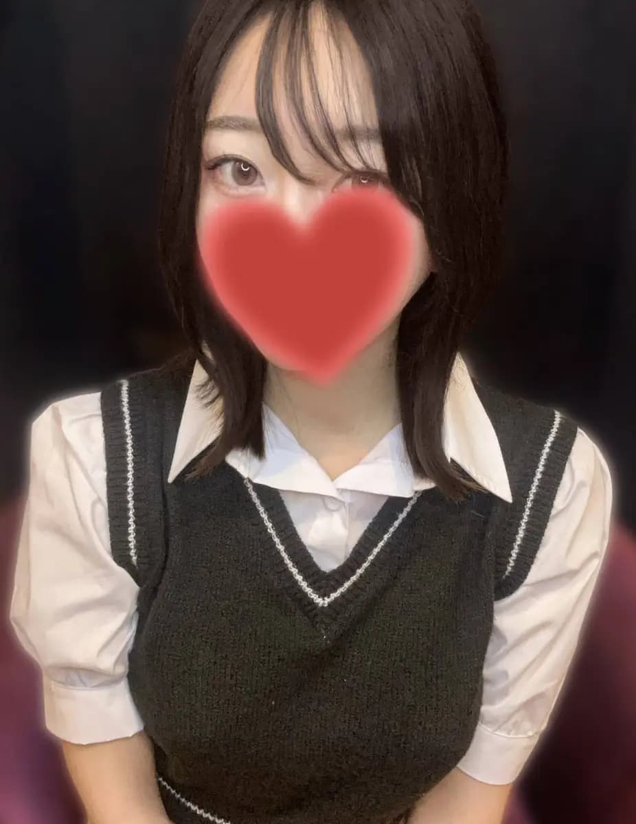 えみり プロフィール｜千葉 本八幡 メンエス『本八幡メンエス Aroma Lumiere』