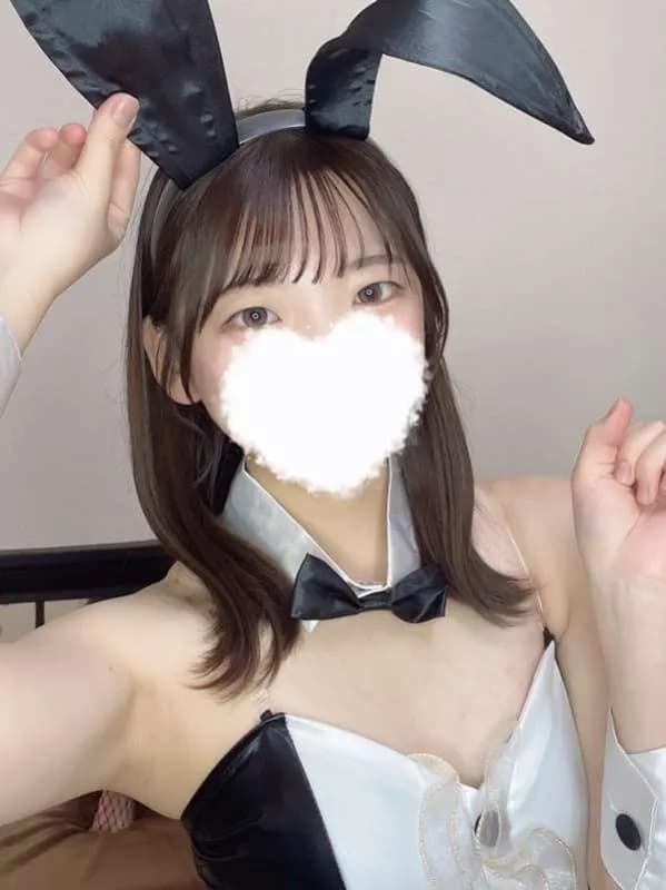 Hina（ヒナ）のご紹介│横浜のメンズエステ PLAY BOY CLUB（プレイボーイクラブ）