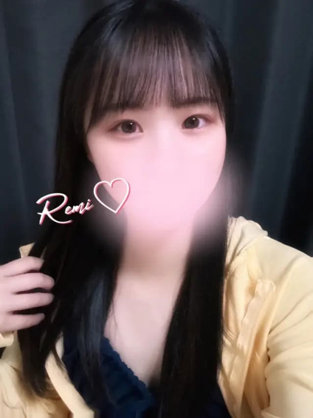 れみ | 女性詳細 | 久喜西口 メンズエステ 完全個室型プライベートサロン 「エステティシャンの彼女」