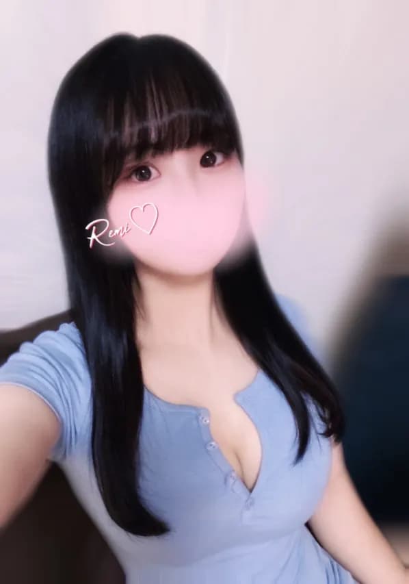 れみ | 女性詳細 | 久喜西口 メンズエステ 完全個室型プライベートサロン 「エステティシャンの彼女」