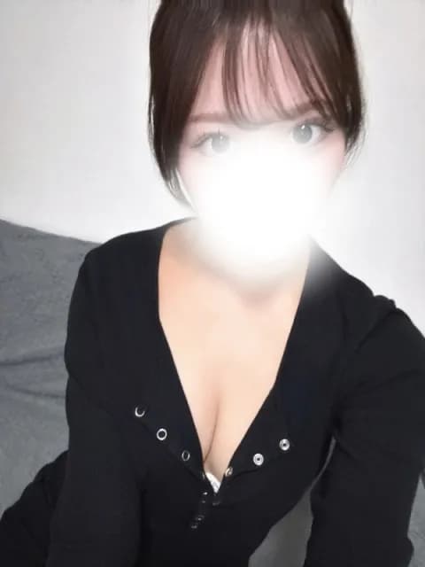 ねねさんのプロフィール|新大阪・メンズエステ|【AMATERAS】 新大阪メンズエステ