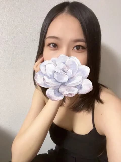 ももねさんのプロフィール｜大阪・メンズエステ｜Anju spa