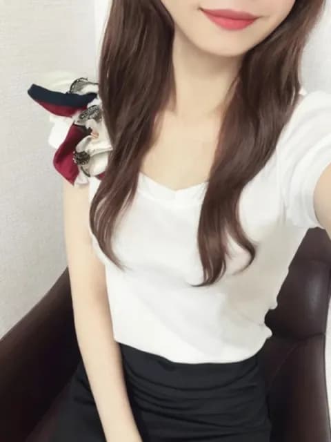 星野るなさんのプロフィール|広島市中区・メンズエステ|CREA