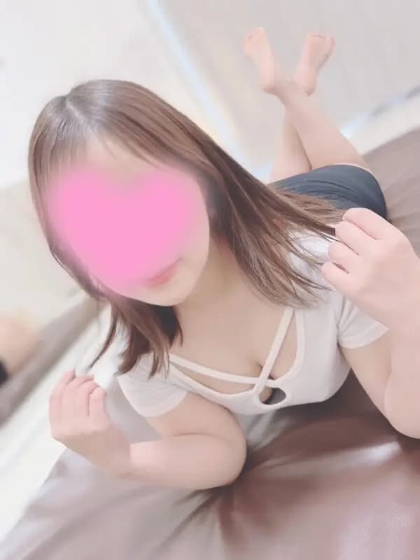 ゆきな | メンズエステ ラグジュアリー【上野・松戸・越谷・本八幡・新小岩・亀有】