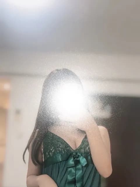 あゆみさんのプロフィール｜博多・メンズエステ｜ジラフ