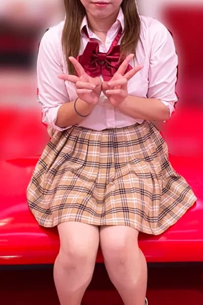 えいな(20)｜プロフィール｜いちゃいちゃ恋愛エステlove+｜メンズエステ｜ラブプラス池袋店