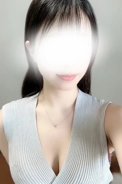 すず                     のプロフィール | 名古屋 栄 メンズエステ なでしこ