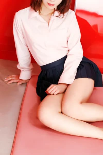 しいま(18)｜プロフィール｜いちゃいちゃ恋愛エステlove+｜メンズエステ｜ラブプラス池袋店