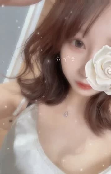ROYAL SPA | 瑞希 のプロフィール | 金沢リラクゼーションサロン