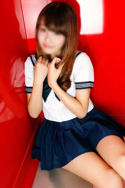 まこ(18)｜プロフィール｜いちゃいちゃ恋愛エステlove+｜メンズエステ｜ラブプラス池袋店