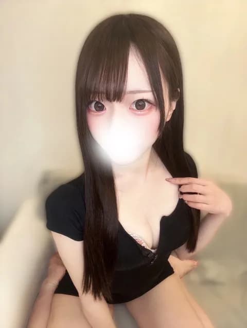 白金みれいさんのプロフィール｜大阪日本橋/堺筋本町・メンズエステ｜sirena(シレーナ)