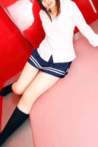 ころん(19)｜プロフィール｜いちゃいちゃ恋愛エステlove+｜メンズエステ｜ラブプラス池袋店