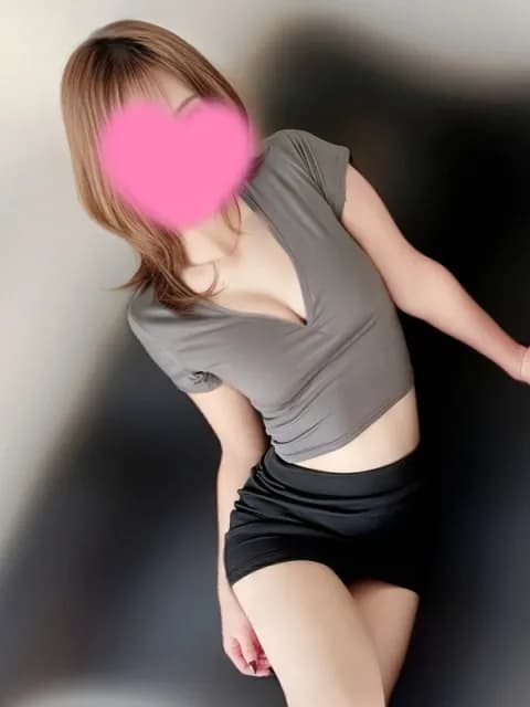 麦谷さんのプロフィール｜大阪・長堀橋・心斎橋・堺筋本町・メンズエステ｜Seven Luck Spa(セブンラックスパ)