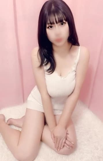 セラピスト | サリ