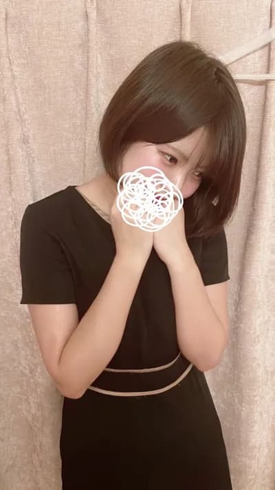 VIXIE | もか♡小動物系女子、、、【SWEET】 のプロフィール | 福岡メンズエステ
