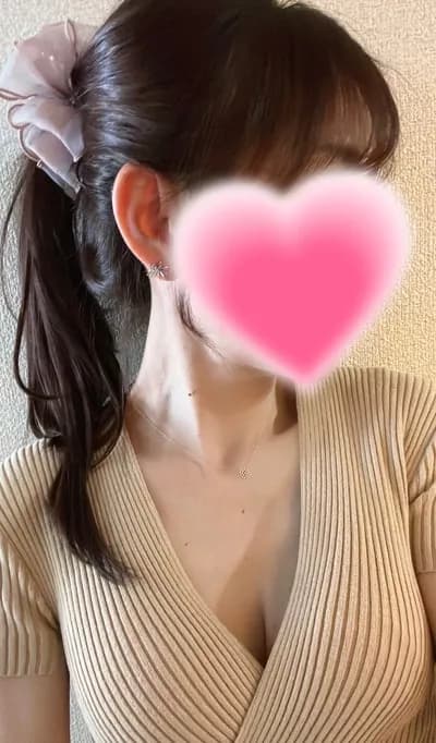 ベルタ サローネ | 奈々 のプロフィール | 久留米アロマエステ