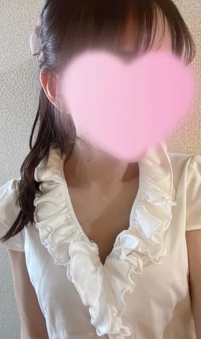 ベルタ サローネ | 奈々 のプロフィール | 久留米アロマエステ