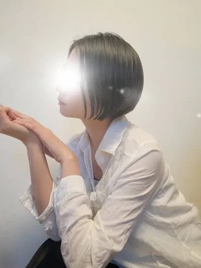 VIXIE | みなみ♡見事な曲線美【SWEET】 のプロフィール | 福岡メンズエステ