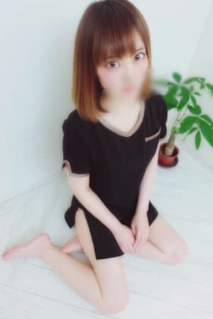 VIXIE | ゆず♡レア出勤スレンダー美女【SWEET】 のプロフィール | 福岡メンズエステ