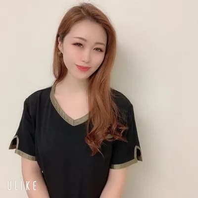 VIXIE | みな【SWEET】ドキドキするほどの近距離MAX のプロフィール | 福岡メンズエステ