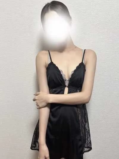 なお のプロフィール | 博多メンズエステ Rubino