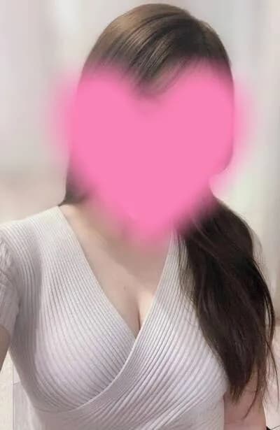 ZOOM　南草津駅前ルーム | もも のプロフィール | 滋賀メンズエステ