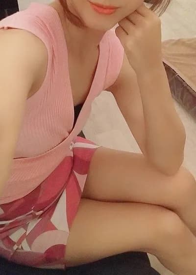 Relaxation Spa ROSA | ゆりあセラピスト のプロフィール | 東加古川リラクゼーション スパ ロッサ