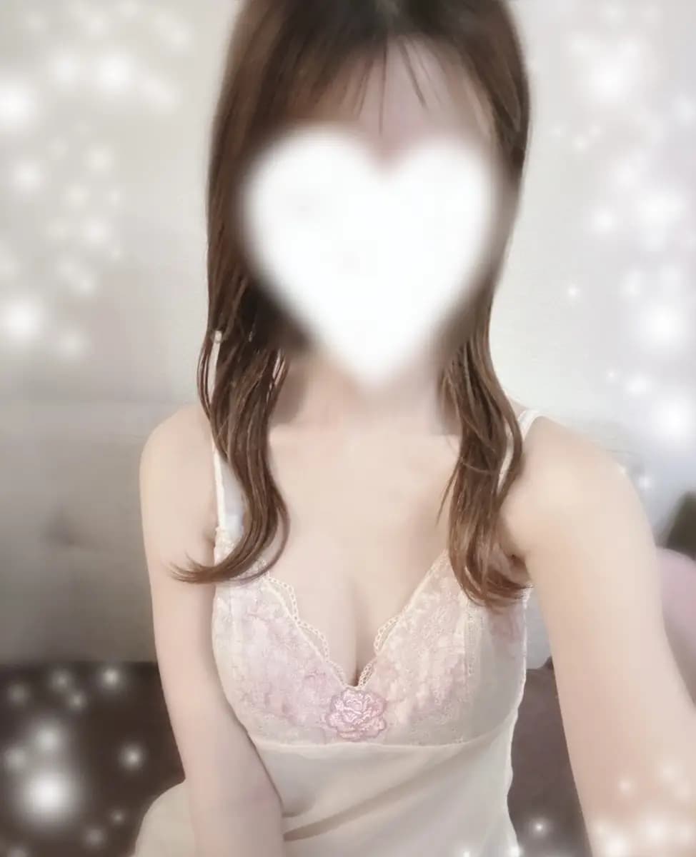 ゆな プロフィール|石川 金沢 メンエス『金沢メンズエステ Lush & Hush』