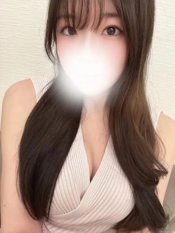 小川まゆ