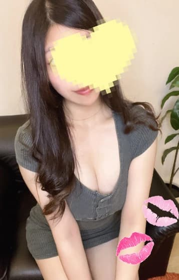 小羽音うらら